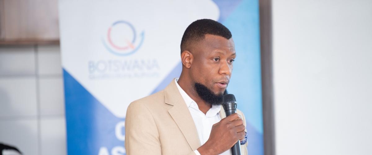 Staff Union Representative, Mr Thuto Bagwasi